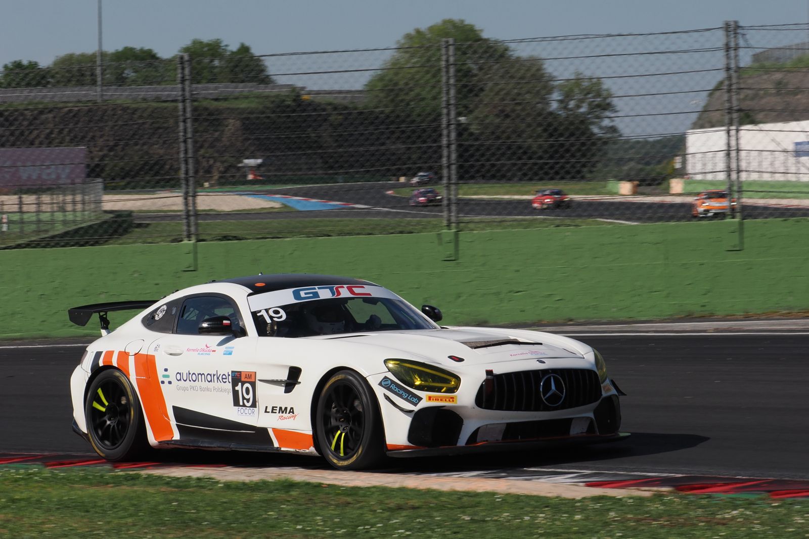 Kornelia Olkucka rozpocznie sezon GT4 Italy Series